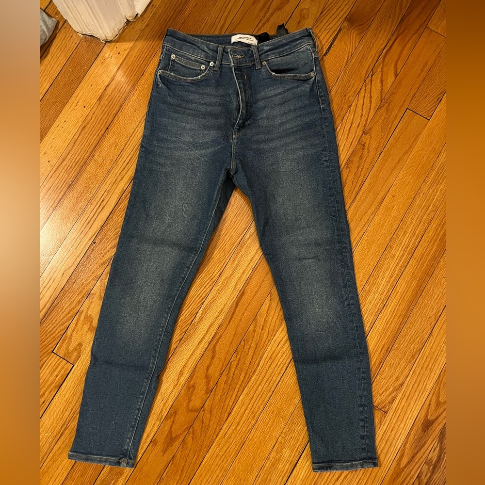 Zara high rise skinny Jean - size 10